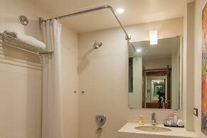 Monarch Montvert, Baner Pune