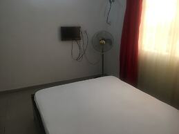 Bucker's Palace Hotel