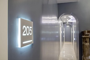 GCF Luxury Suites, Guest House