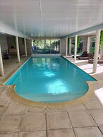 Au Charme du Lac Piscine