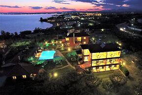 Sunday Summer Resort