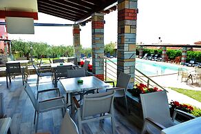 Sunday Summer Resort