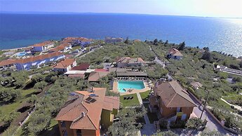 Sunday Summer Resort