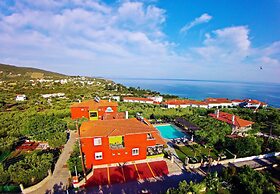 Sunday Summer Resort