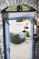 Traditional Inn Pirethron