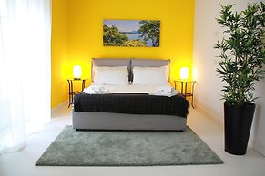 Verbania - Luxury Italy Apartments