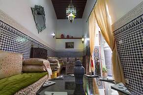 Riad Sanaa Rose