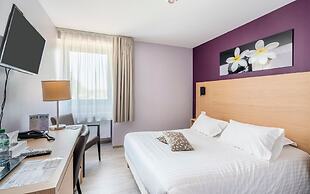 Cit' Hôtel la Pyramide