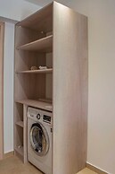 Milonas House Apartments