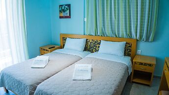 Milonas House Apartments