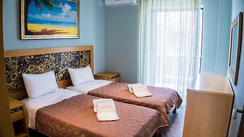 Milonas House Apartments