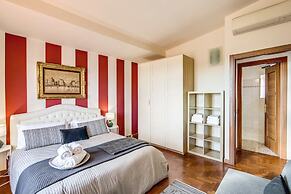 AwesHome - Lungarno Bellavista Penthouse