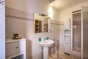 AwesHome - Lungarno Bellavista Penthouse