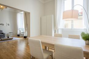 Beautiful & Modern Repubblica