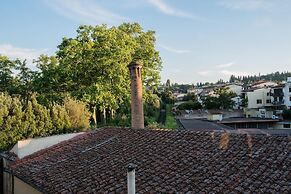 Beautiful Ronco Loft