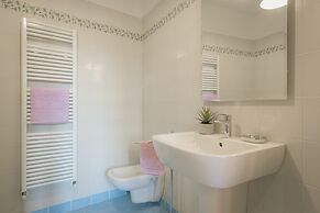 House in Florence Red