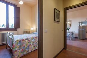 House in Florence Red