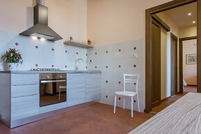 House in Florence Red