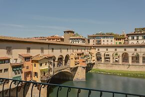 Ponte Vecchio Balcony