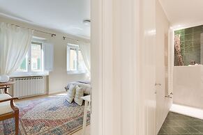 Ponte Vecchio Balcony