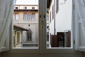 Unique & Stylish Repubblica