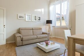 Unique & Stylish Repubblica