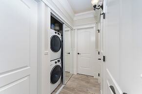 SookePoint Ocean Cottage Resort