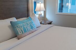 SookePoint Ocean Cottage Resort