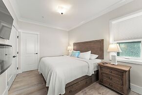 SookePoint Ocean Cottage Resort