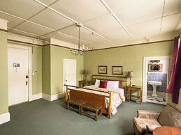 Brandon Inn