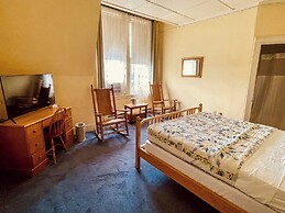 Brandon Inn