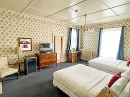 Brandon Inn