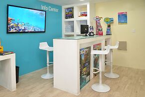 AR Cancun Plaza