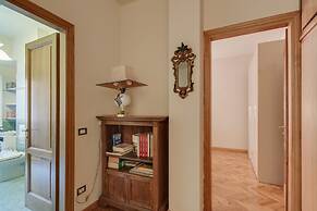 Ponte Vecchio Corner - San Jacopo