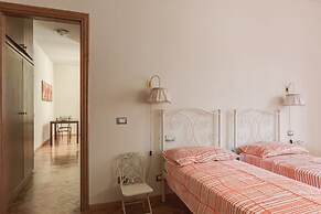 Ponte Vecchio Corner - San Jacopo