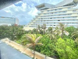 Condo in Ocean Front Resort