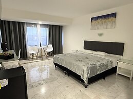 Condo in Ocean Front Resort