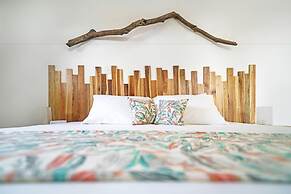 Drift Away Eco Lodge