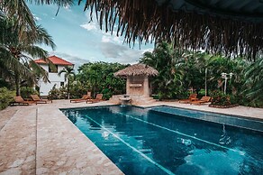 Drift Away Eco Lodge