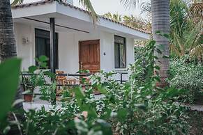 Drift Away Eco Lodge