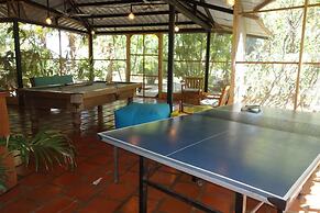 Drift Away Eco Lodge