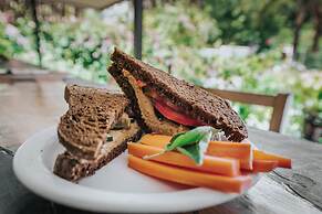 Drift Away Eco Lodge