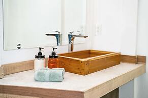 Drift Away Eco Lodge