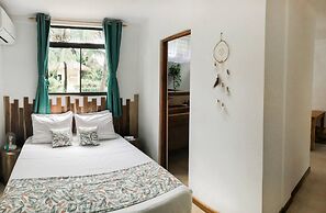 Drift Away Eco Lodge