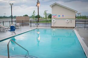 Holiday Inn Express and Suites West Memphis by IHG