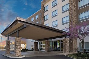 Holiday Inn Express and Suites West Memphis by IHG