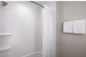 Holiday Inn Express and Suites West Memphis by IHG