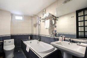 A25 Hotel -  96 Hai Ba Trung