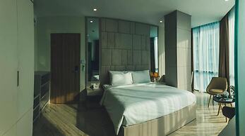 TD Central Hotel & Apartment