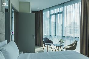 TD Central Hotel & Apartment